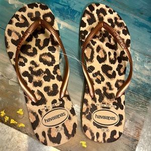 Brand new pair of Havaianas Slim Animals Flip Flop Sandal. Size 9/10